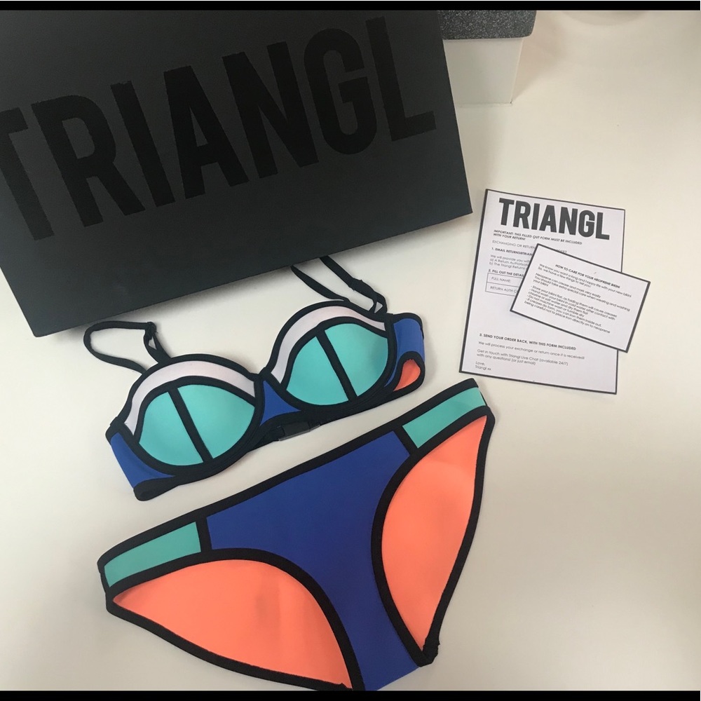 Triangl bathing suit